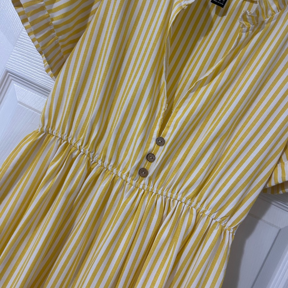 ‼️SOLD‼️ Women’s Dress S Modest